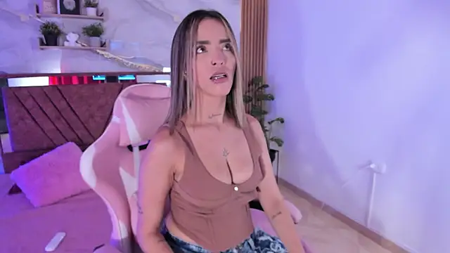 your whore Salome online show from 03-13-26, 06:35