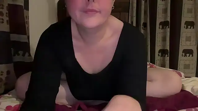 Ewelinababy online show from 02-25-26, 09:58