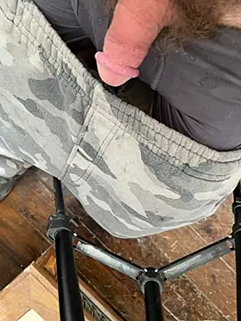 Snapshot of Outdoorsman13 chatting on 02-16-26, 05:22 Outdoorsman13 online show from 02-16-26, 05:22