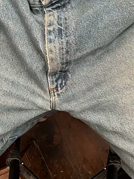 Snapshot of Outdoorsman13 chatting on 02-20-26, 06:43 Outdoorsman13 online show from 02-20-26, 06:43