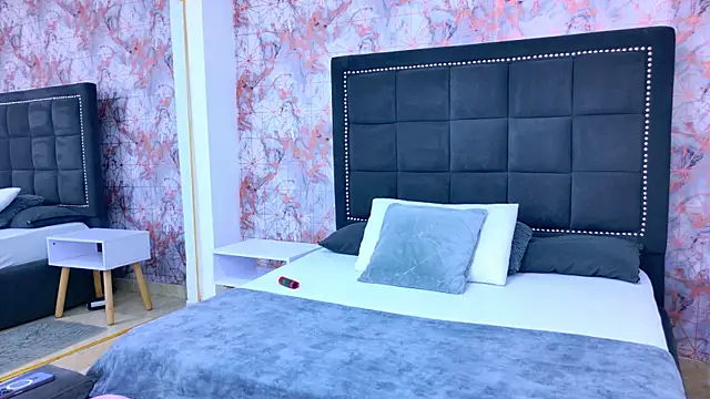 Raven Gloomy online show from 03-03-26, 12:34