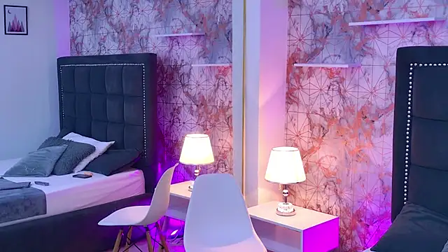 Raven Gloomy online show from 03-31-26, 12:29