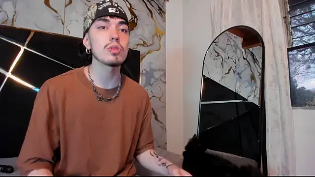 Couple In Heat online show from 03-31-26, 08:33