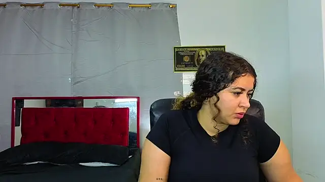 goodgirlxxl online show from 05-09-26, 12:25