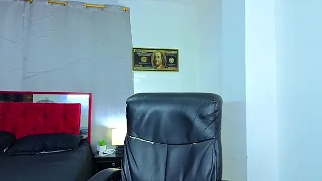 goodgirlxxl online show from 06-19-26, 01:11