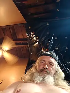 Snapshot of Crazy_Lasko chatting on 03-01-26, 09:59 Crazy Lasko online show from 03-01-26, 09:59