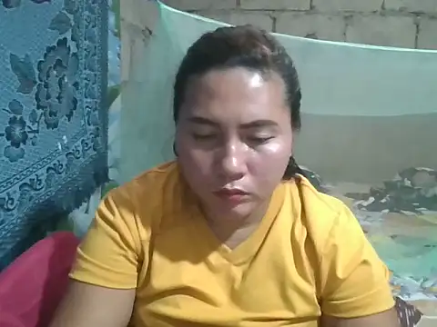 Snapshot of lady_hermosa00 chatting on 02-26-26, 06:13 lady hermosa00 online show from 02-26-26, 06:13