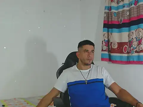 Snapshot of _Grasshopper chatting on 02-18-26, 09:22 Grasshopper online show from 02-18-26, 09:22