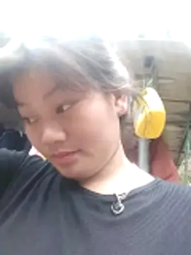 Snapshot of Baby_flower_1 chatting on 02-15-26, 08:13 Baby flower 1 online show from 02-15-26, 08:13