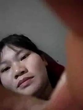 Snapshot of Baby_flower_1 chatting on 02-15-26, 05:52 Baby flower 1 online show from 02-15-26, 05:52