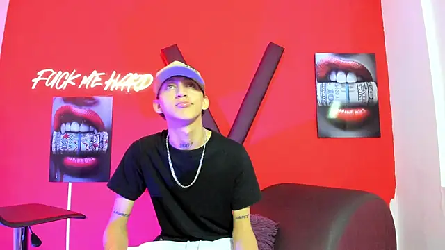 BOYS PLAY online show from 03-18-26, 09:12