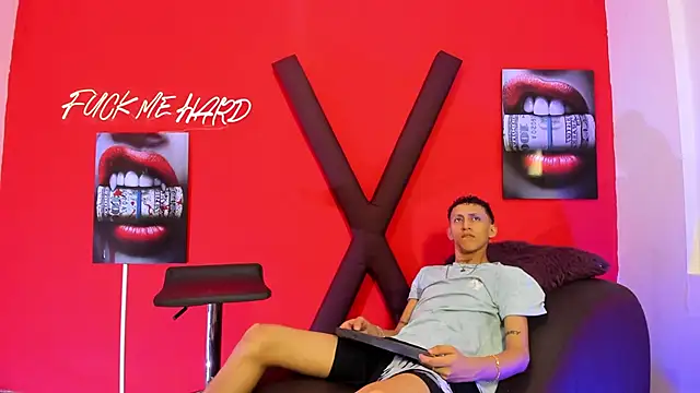 BOYS PLAY online show from 03-28-26, 07:20