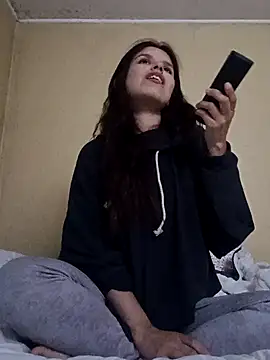 Snapshot of paradise2 chatting on 02-16-26, 01:26 paradise2 online show from 02-16-26, 01:26