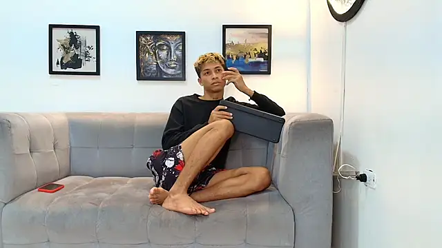 GOLD BOYS online show from 05-31-26, 08:20