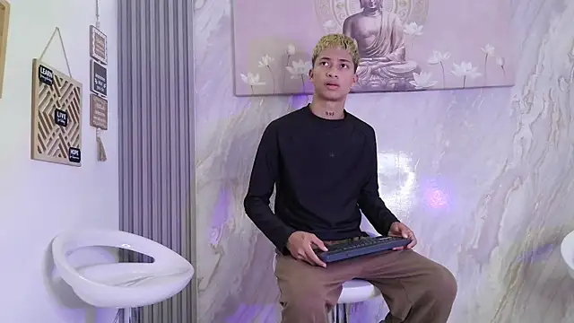 GOLD BOYS online show from 05-07-26, 01:25