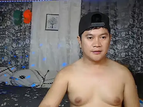 adorableasianboy69 online show from 03-11-26, 11:59