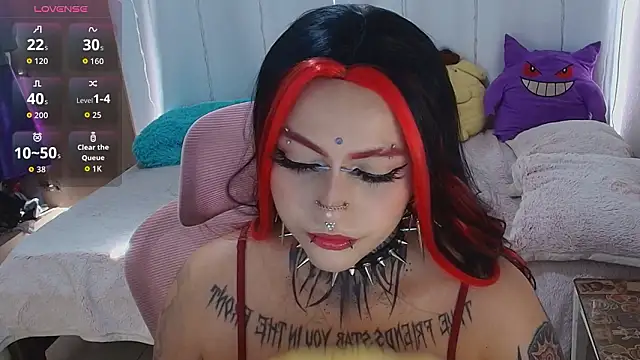 Snapshot of maliciaXpoison chatting on 02-21-26, 08:22 maliciaXpoison online show from 02-21-26, 08:22