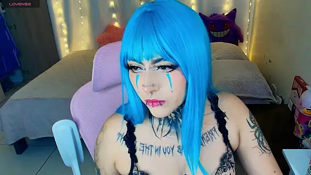 maliciaXpoison online show from 05-20-26, 02:52