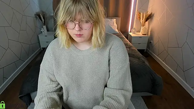 luna c0ra online show from 04-01-26, 01:08