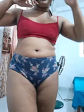 Queen Saara online show from 03-17-26, 11:35