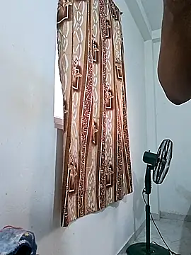 Queen Saara online show from 03-22-26, 12:40