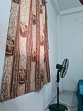 Queen Saara online show from 03-21-26, 11:58