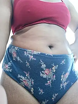 Snapshot of Queen_Saara chatting on 02-22-26, 10:28 Queen Saara online show from 02-22-26, 10:28