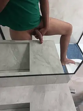 twink231 online show from 04-09-26, 10:21