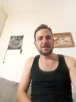 Mikedebo online show from 04-24-26, 03:47