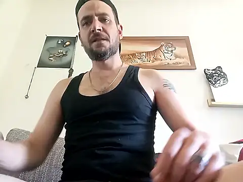 Mikedebo online show from 04-25-26, 01:36