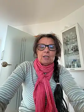 Dance Lady online show from 03-08-26, 01:47