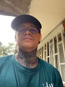 Snapshot of Maxtor_ chatting on 02-27-26, 12:38 Maxtor online show from 02-27-26, 12:38