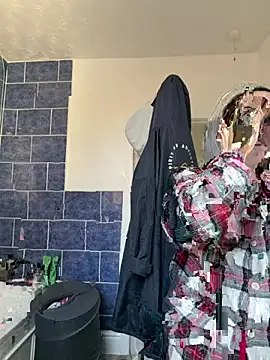 Darkfantisyx online show from 04-21-26, 12:01