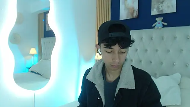 Aiden Rivers  online show from 04-01-26, 12:50