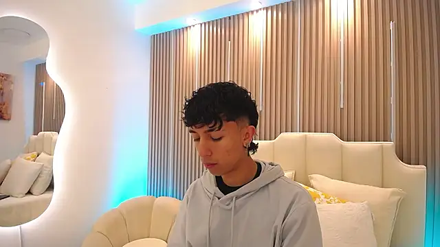 Aiden Rivers  online show from 03-18-26, 01:13