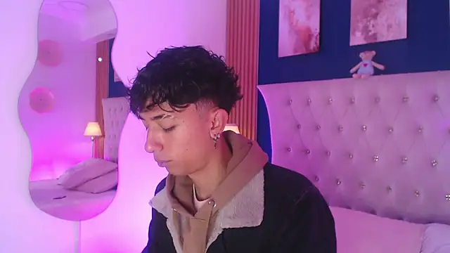 Aiden Rivers  online show from 04-08-26, 12:50