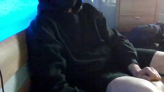 Blackklu online show from 03-29-26, 03:46