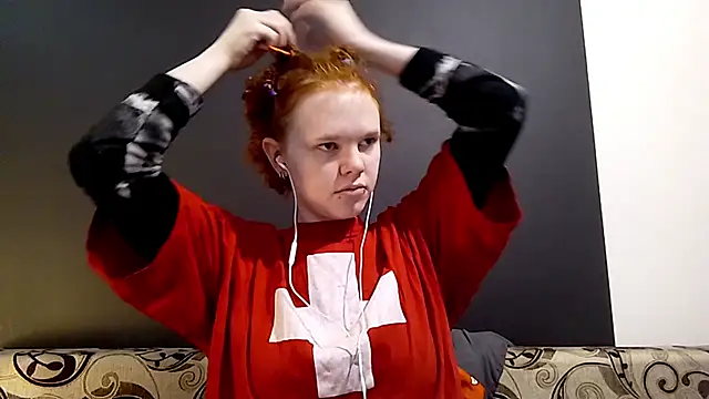 CurlaPettyBom online show from 02-22-26, 08:06