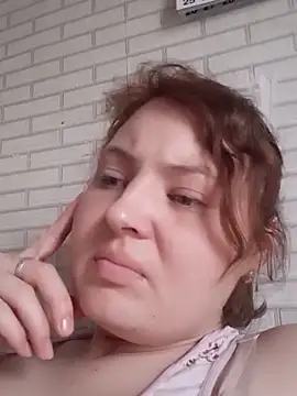 Snapshot of NataliKuper chatting on 05-20-26, 04:59 NataliKuper online show from 05-20-26, 04:59