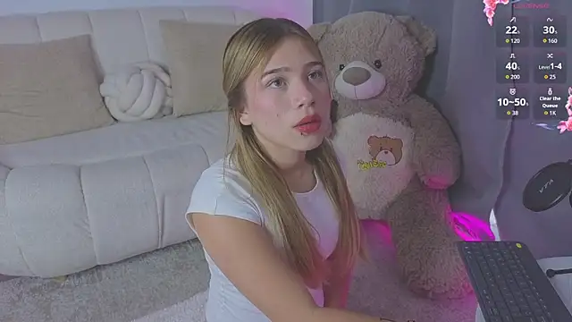 DollfaceInk online show from 03-18-26, 05:36