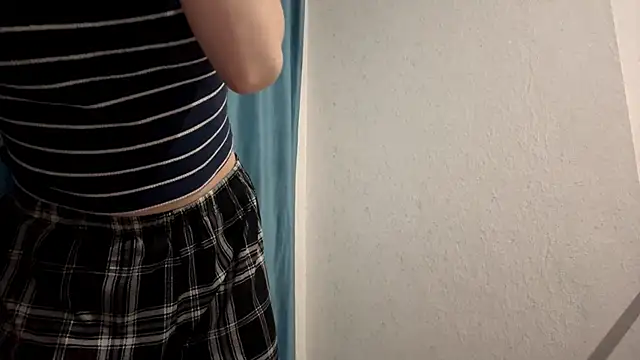 Snapshot of StaticBliss chatting on 02-26-26, 01:16 StaticBliss online show from 02-26-26, 01:16