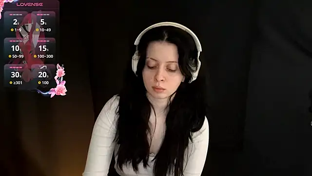 Snapshot of MindyMinty chatting on 04-02-26, 03:13 MindyMinty online show from 04-02-26, 03:13
