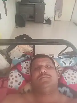 Snapshot of hunk_man chatting on 03-02-26, 03:29 hunk man online show from 03-02-26, 03:29