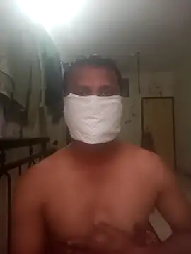 Snapshot of hunk_man chatting on 02-20-26, 12:18 hunk man online show from 02-20-26, 12:18