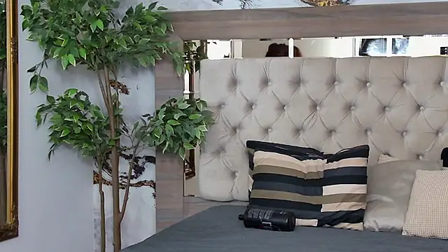 VioletVIP online show from 03-17-26, 05:16