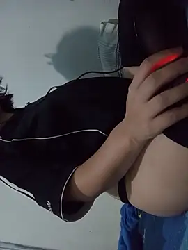 taigaakko online show from 04-12-26, 10:46