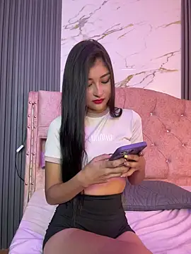 Aylin fire online show from 02-23-26, 06:30