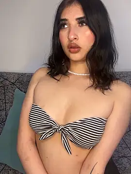 Snapshot of Kattengel_ chatting on 02-17-26, 12:52 Kattengel online show from 02-17-26, 12:52