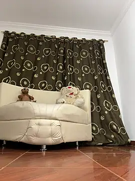 soffii-estrella online show from 03-27-26, 06:33