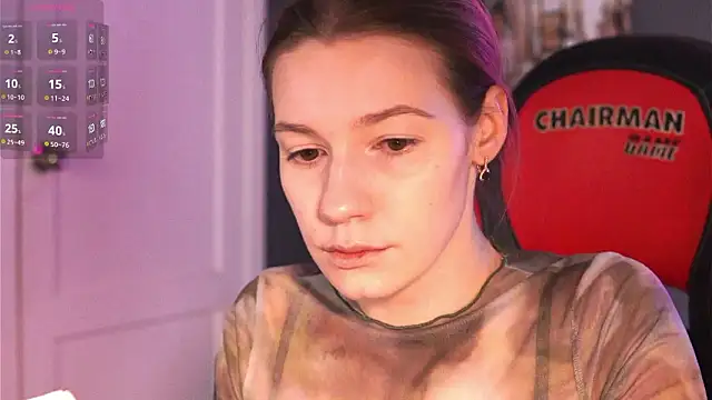 Snapshot of Vanessa__Lui chatting on 03-03-26, 10:55 Vanessa Lui online show from 03-03-26, 10:55